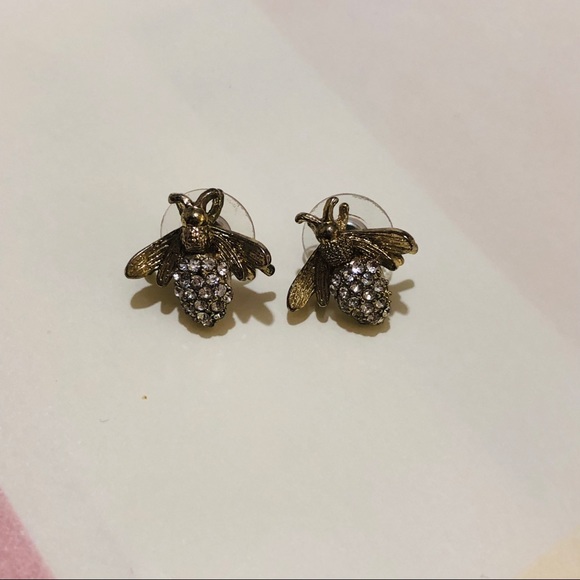 Gold Bumble Bee Earrings - Picture 1 of 4